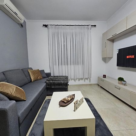 Apartamento Wanderlust Tirana 2 Exterior foto