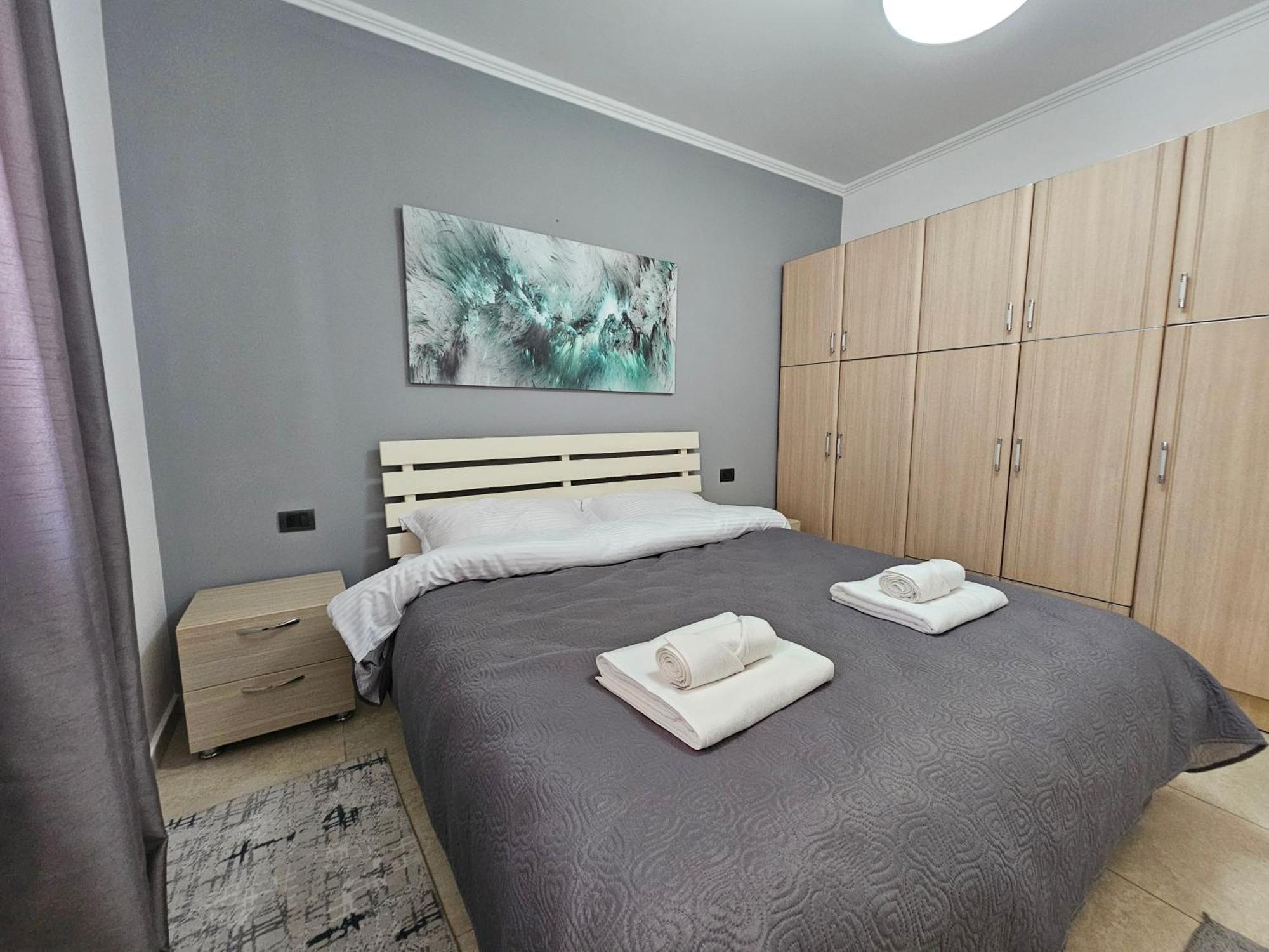 Apartamento Wanderlust Tirana 2 Exterior foto