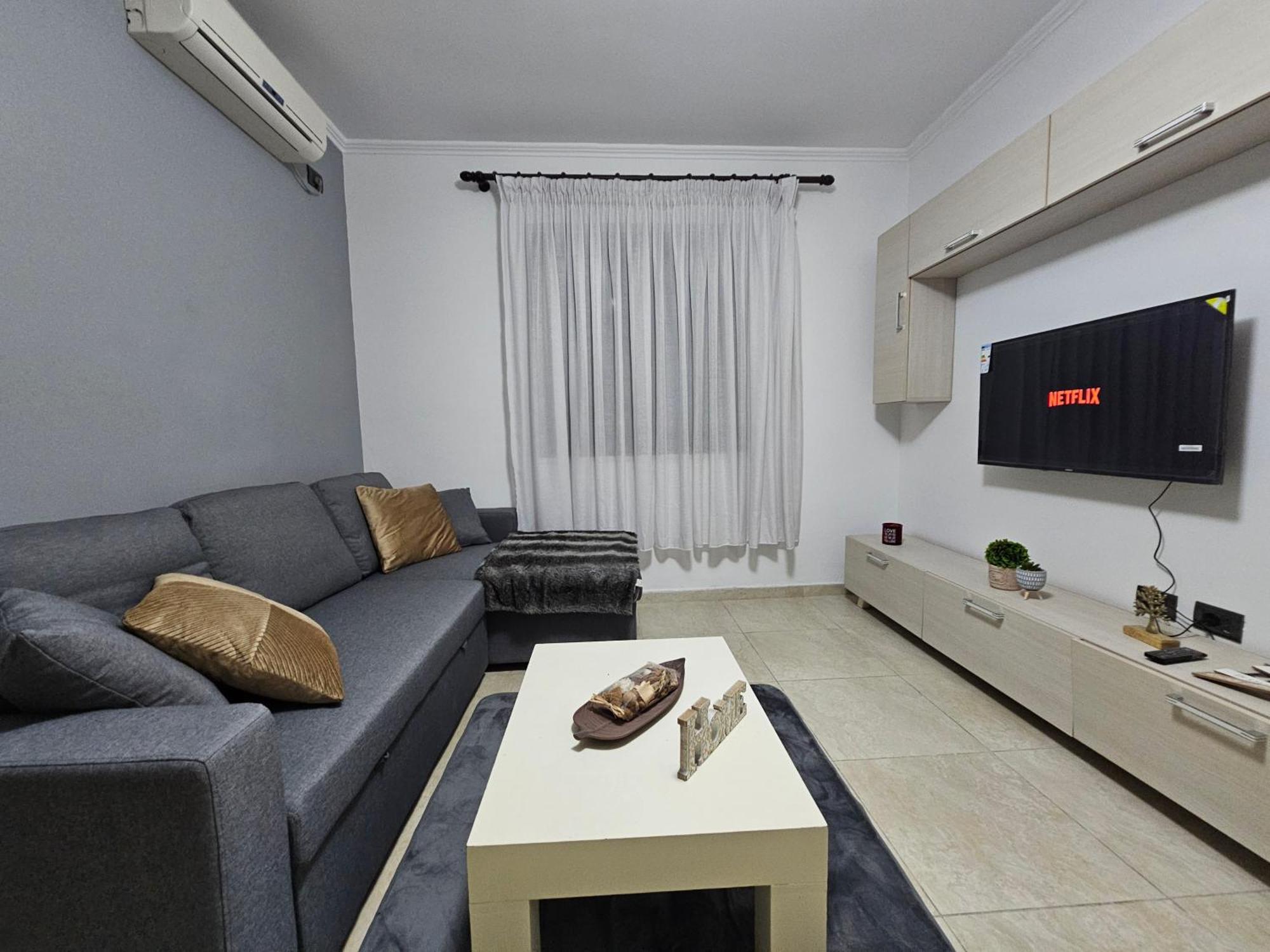 Apartamento Wanderlust Tirana 2 Exterior foto